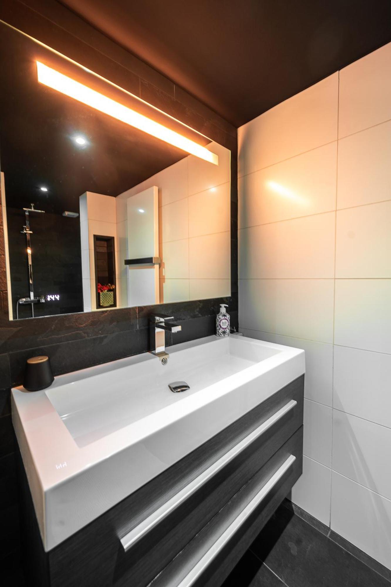Willa De Luxe Bed &Wellness 's-Hertogenbosch  Zewnętrze zdjęcie